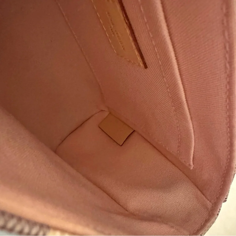 Like New LOUIS VUITTON Damier Azur Croisette Top Handle/Crossbody - Picture 8 of 13